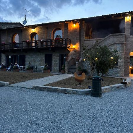 Agriturismo Cergallina Vernasca エクステリア 写真